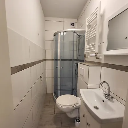 Jelinski Beherbergungsstaetten Homestay